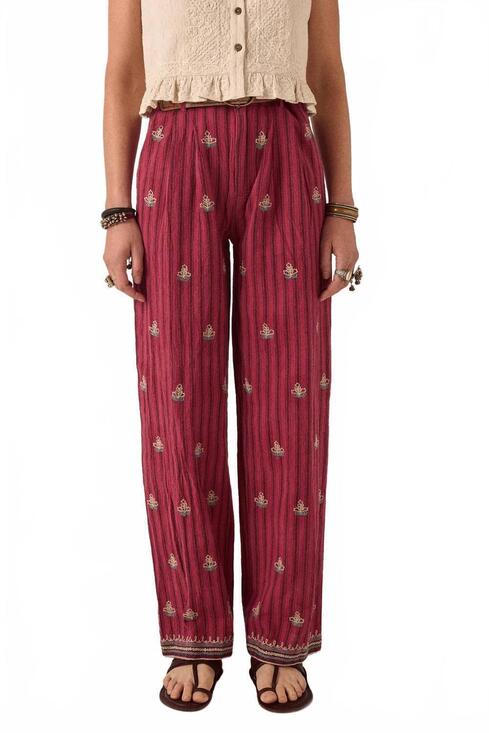 MAISON HOTEL Pants - NEW MAISON HOTEL tito wide leg trousers in red sea